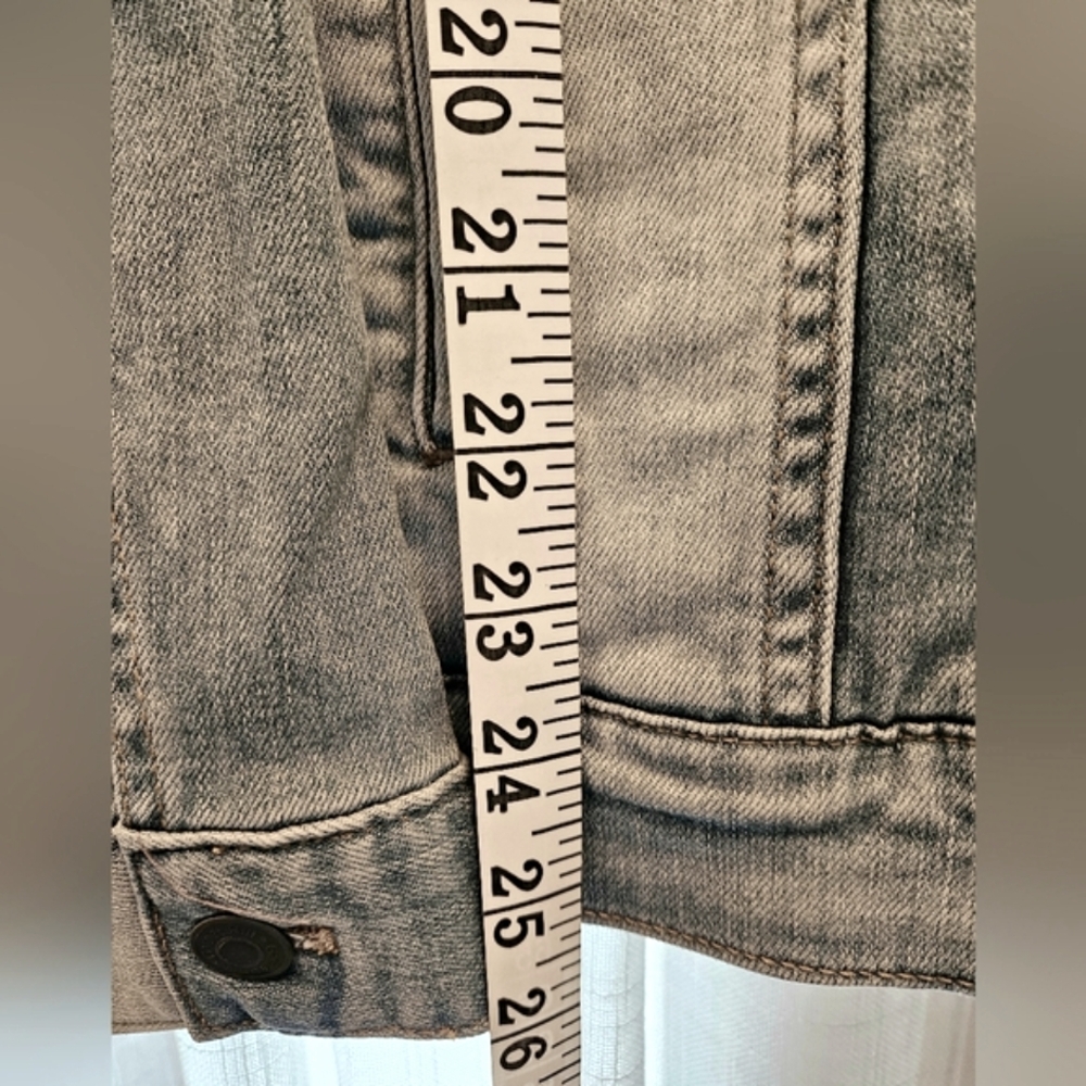 NWT-Garnet Hill Light Blue Denim Jean Jacket - Picture 7 of 10